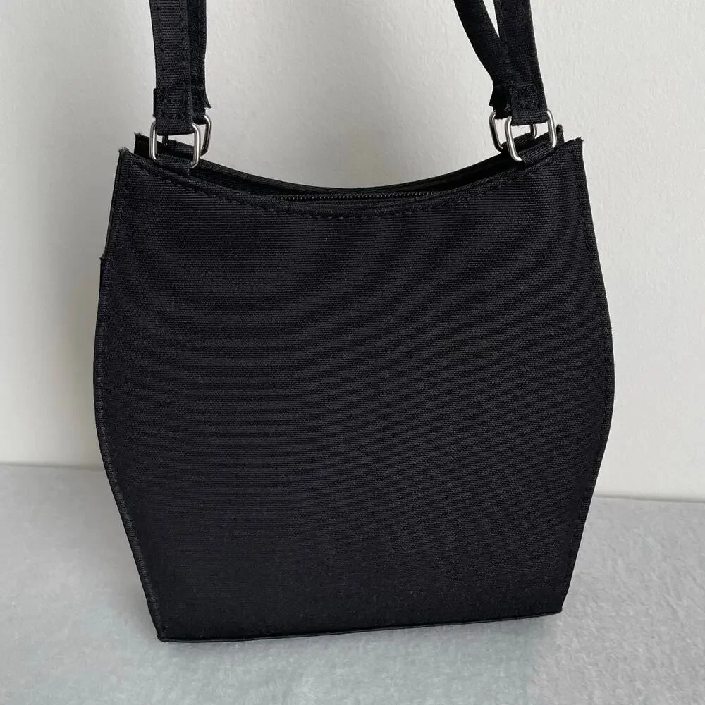 Vintage y2k Black Shoulder Bag Classic Structured Minimalist 2000s Sleek